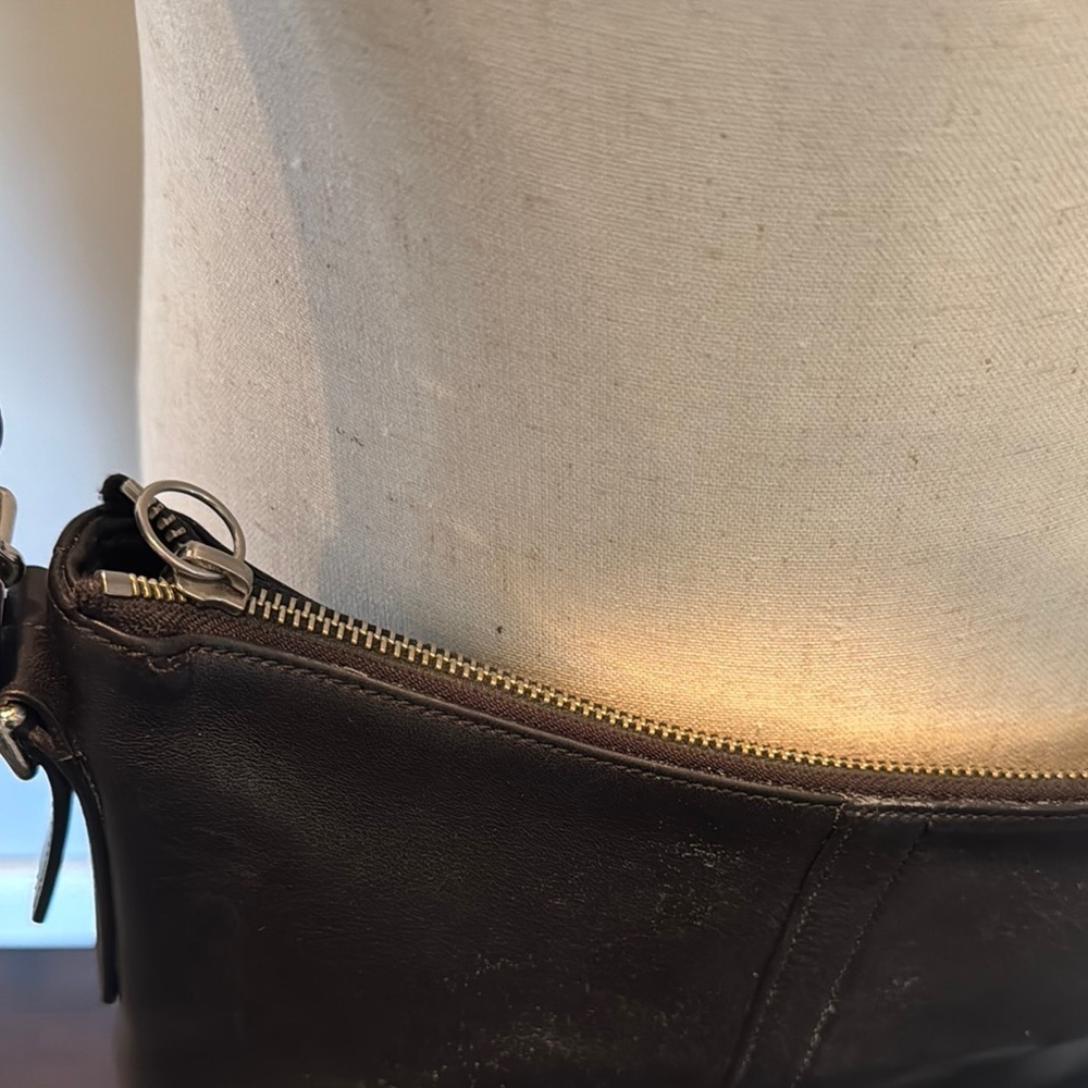 Coach vintage black leather crossbody - Picture 3 of 14
